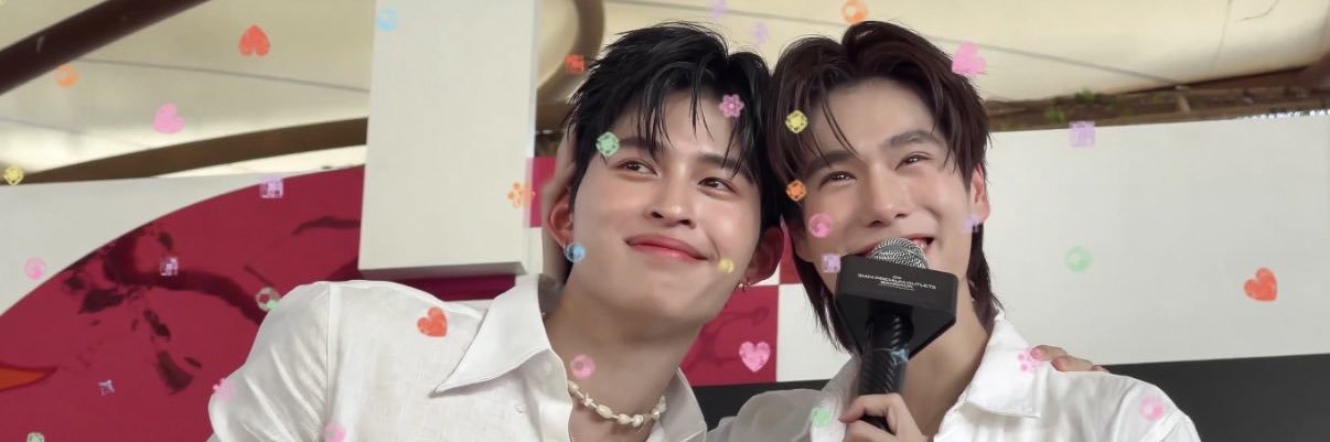 littlepenguin🐧's banner