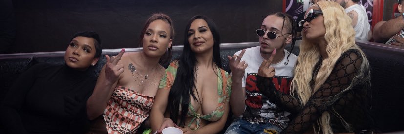 teavminaj's banner