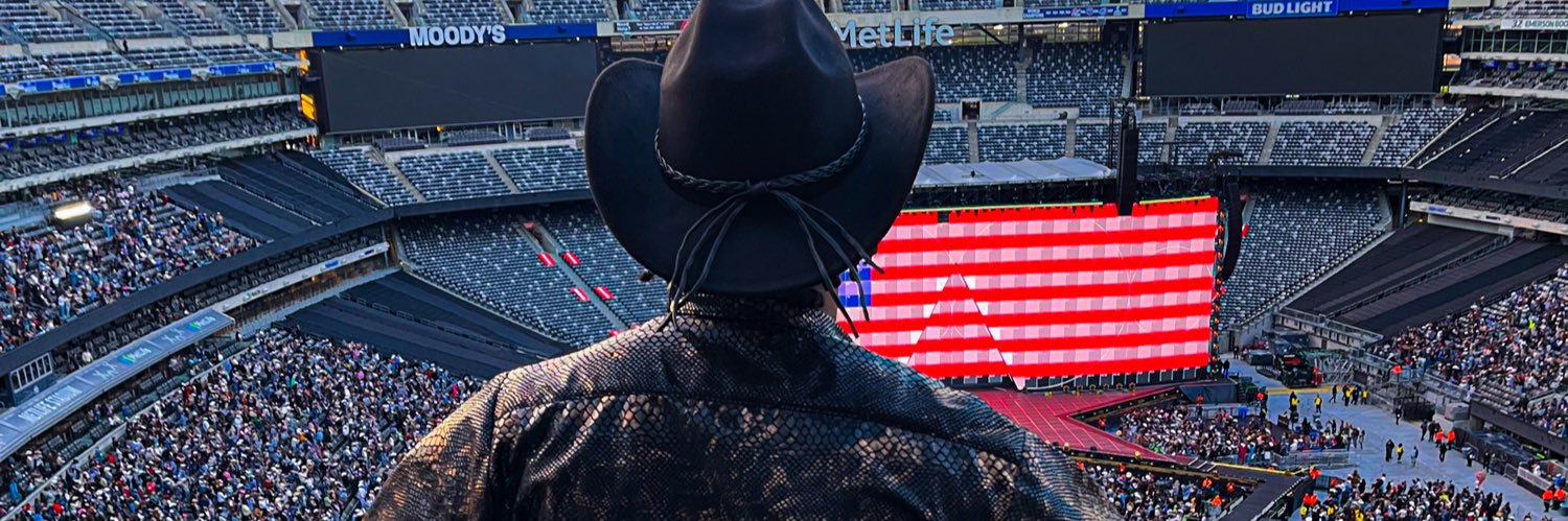 Shaquille's banner