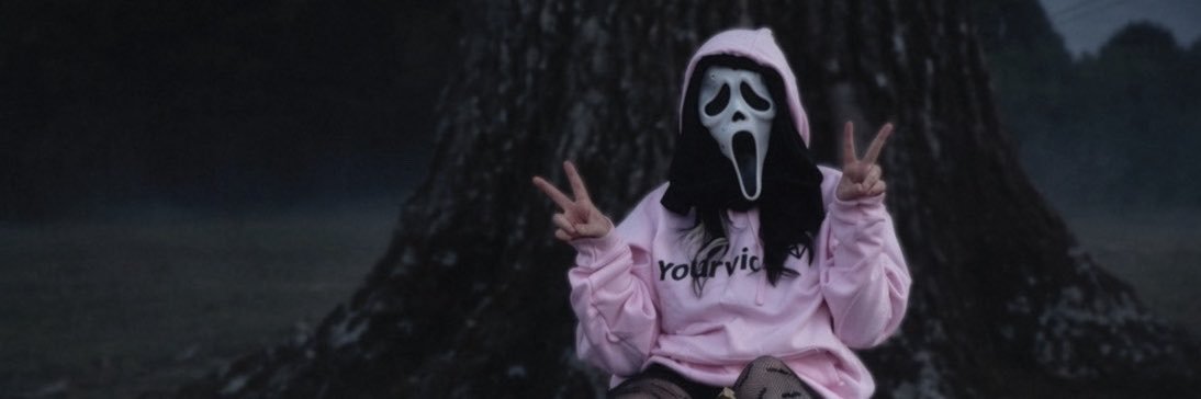 Aerie Saunders 🖤's banner