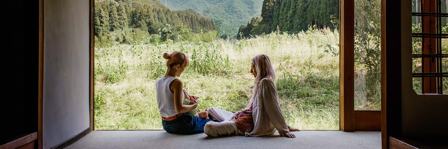 Airbnb Japan's banner