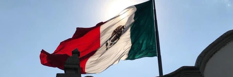 Mauricio Cantú's banner