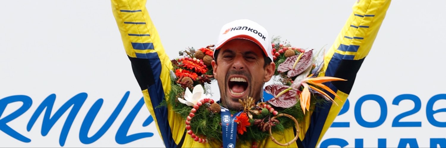 Lucas Di Grassi's banner