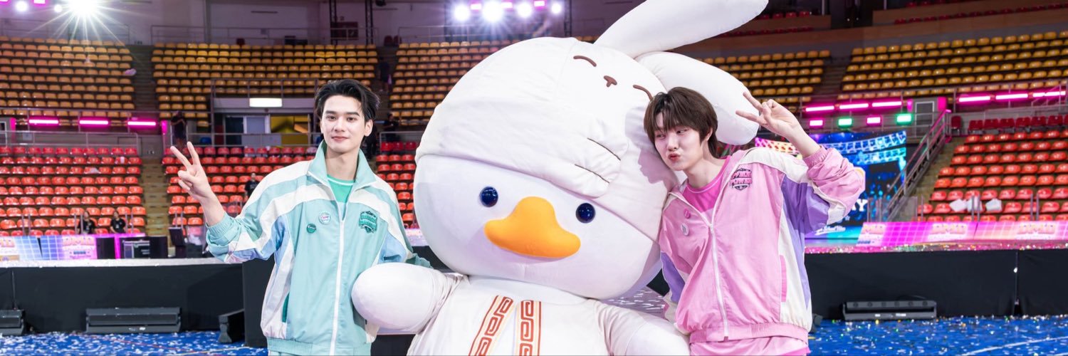 นชนชนชนชนช🌻ft.มัมมี๊เจ่งปุ๋ง🦆🐰's banner