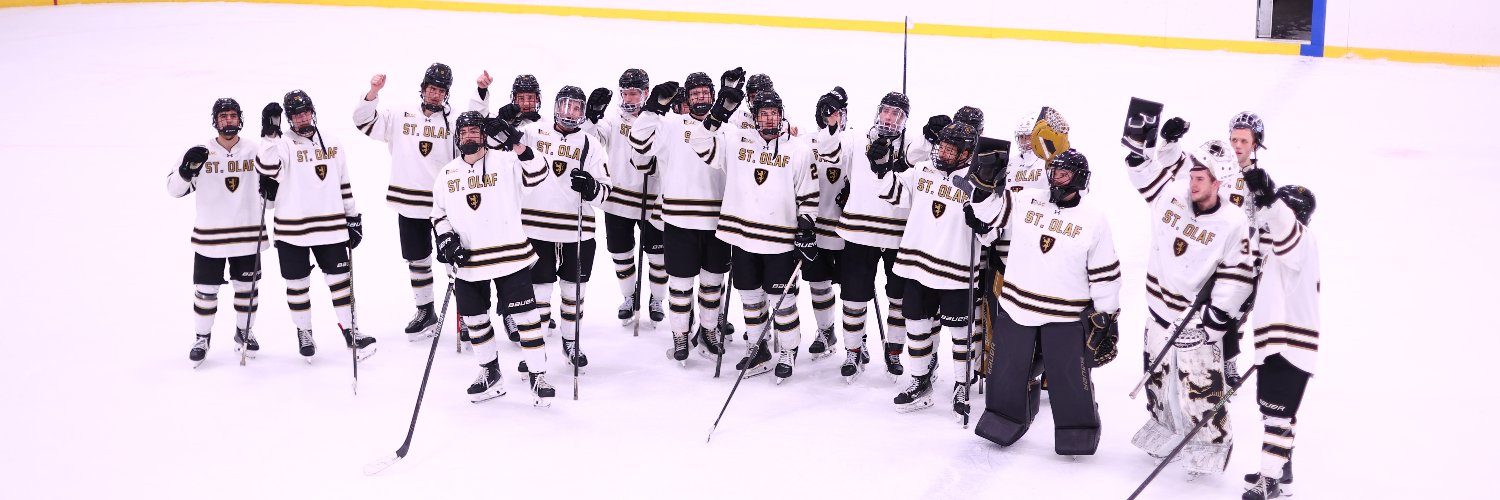 St. Olaf Men's Hockey's banner