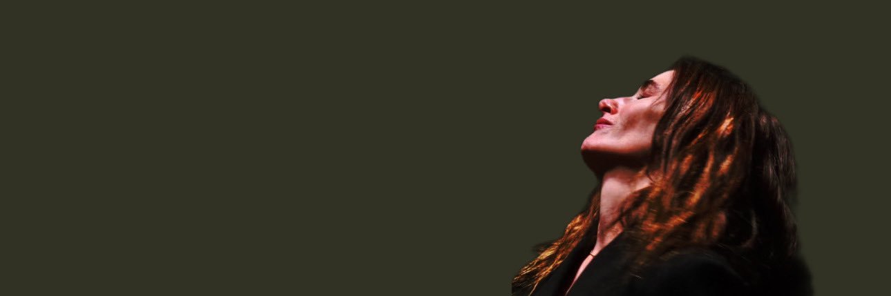 𝔇𝔢𝔰 ✰'s banner