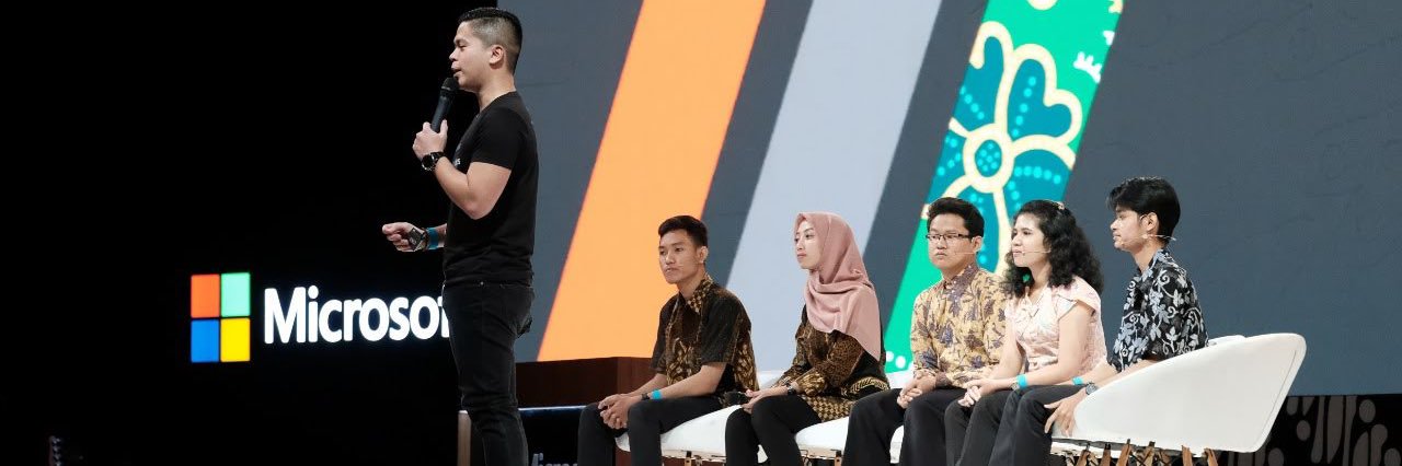 Dimas Miftah's banner