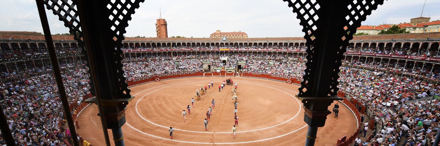 Plaza de Toros de Salamanca - La Glorieta's banner