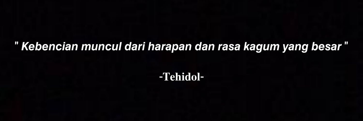 Teh idol 's banner