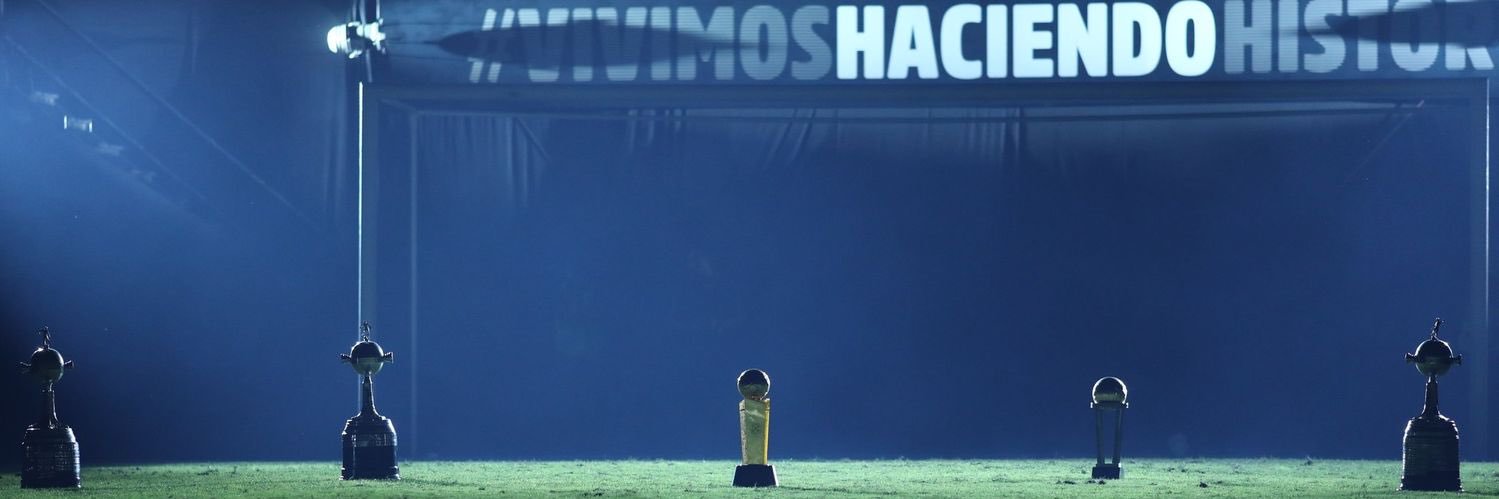 R2 Albirrojo's banner