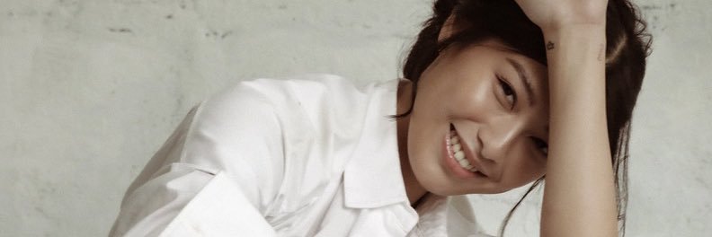 Amber 💫🐍's banner