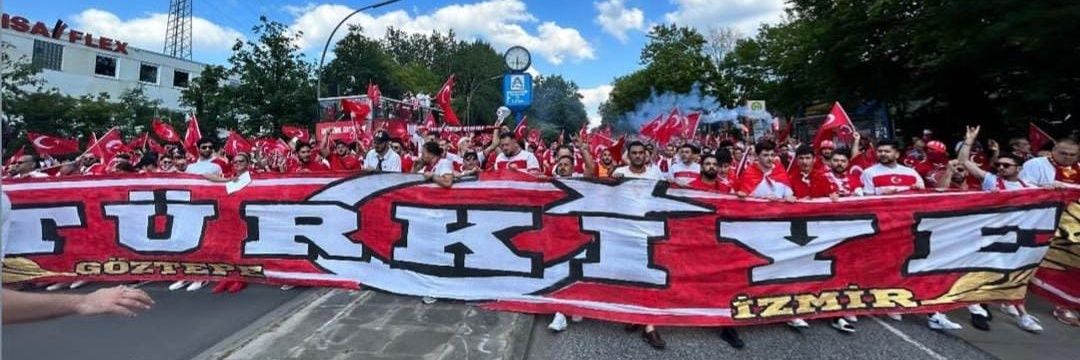 Arka Beşli's banner