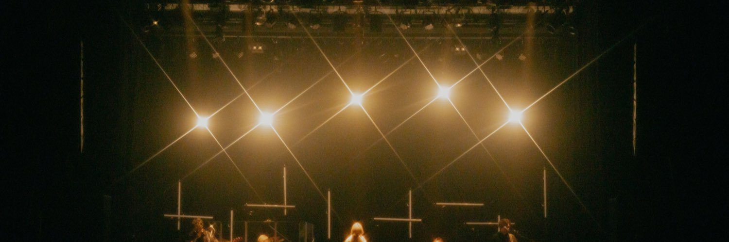 藤川千愛's banner