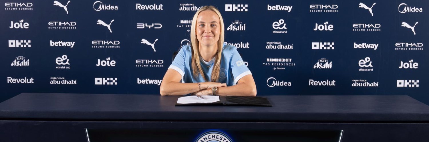 Beth Mead MBE's banner