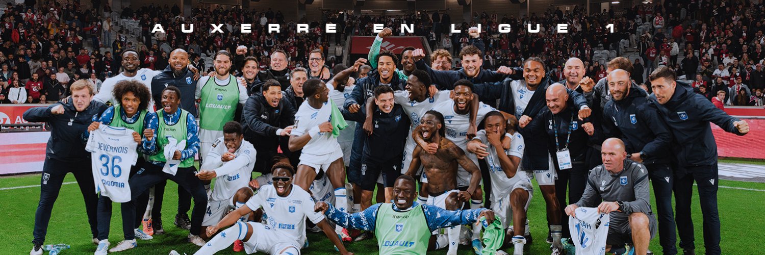 AJ Auxerre's banner