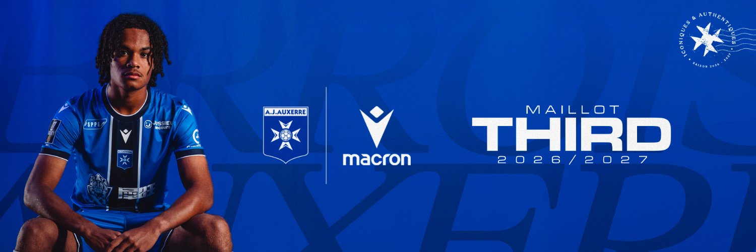 AJ Auxerre's banner
