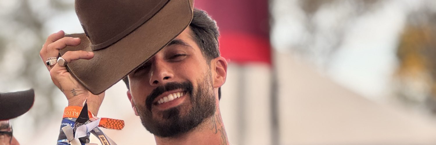 • LEONÁRDO RIBEIRO •'s banner