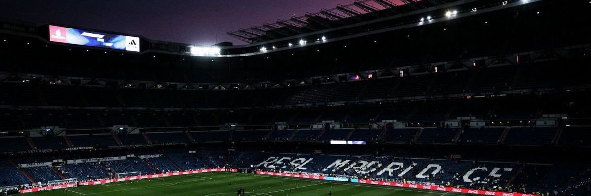 M's banner