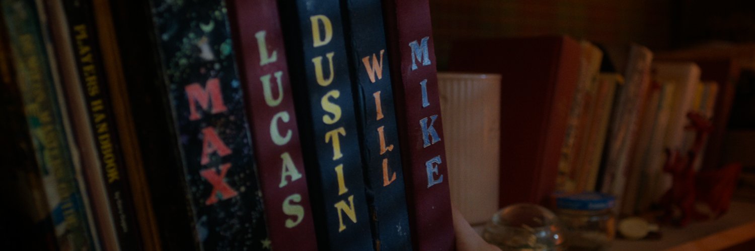 stranger things's banner