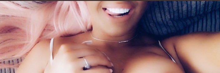 Belle Summers's banner