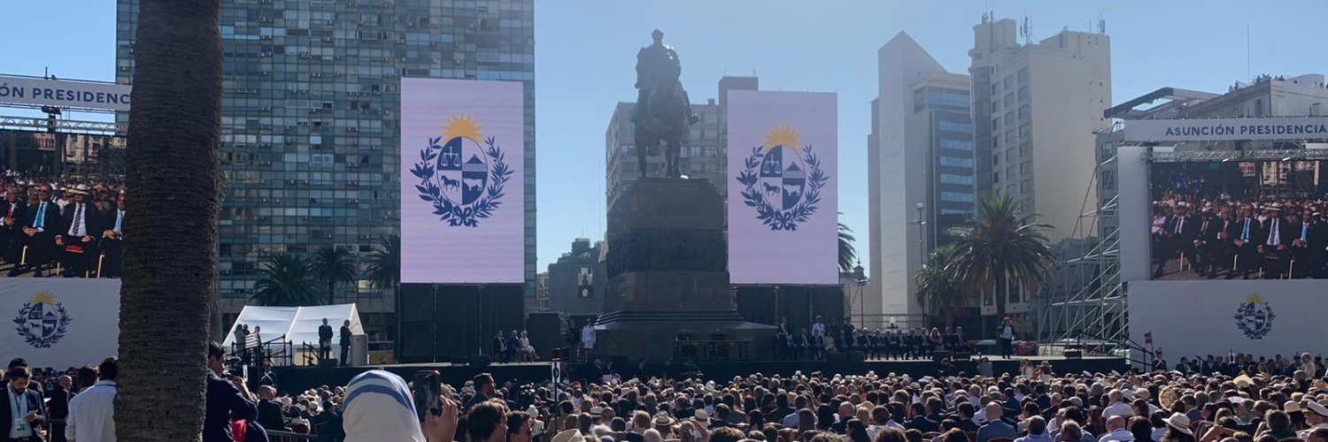 Bernardo Álvarez Aguerre's banner