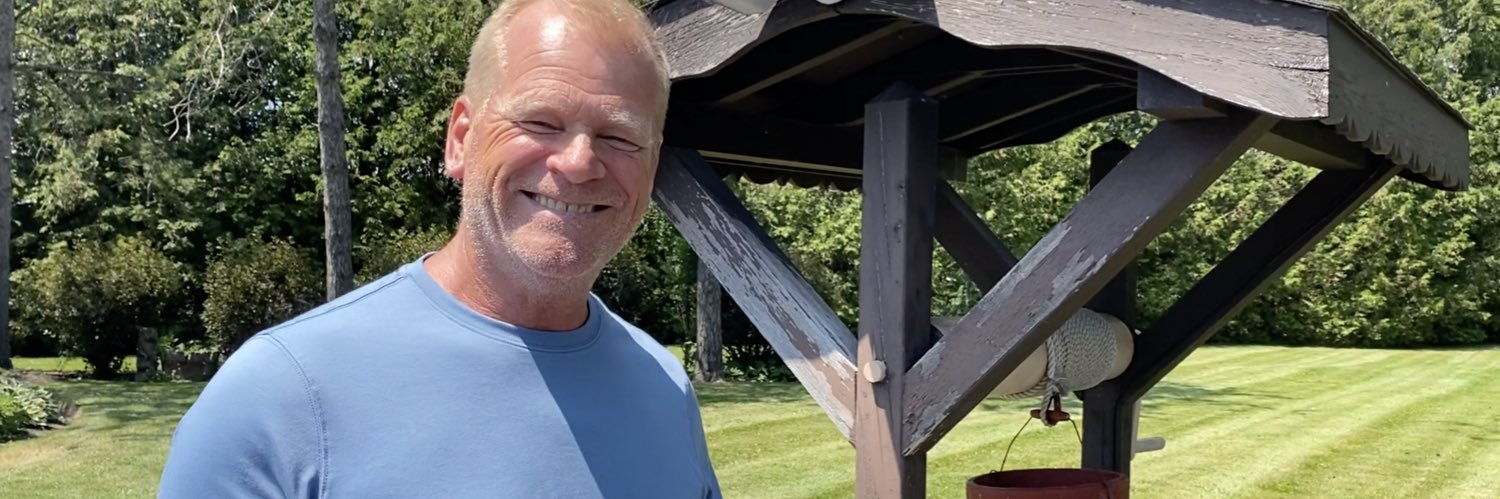 Mike Holmes's banner