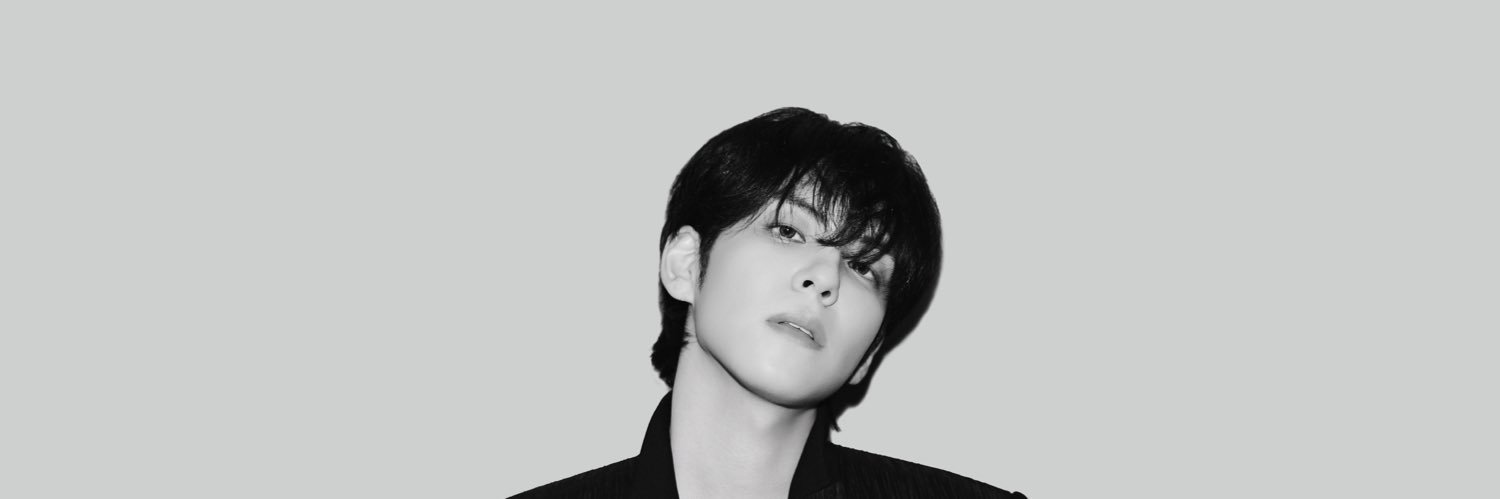 DAY6's banner