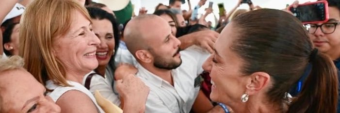 Tatiana Clouthier's banner