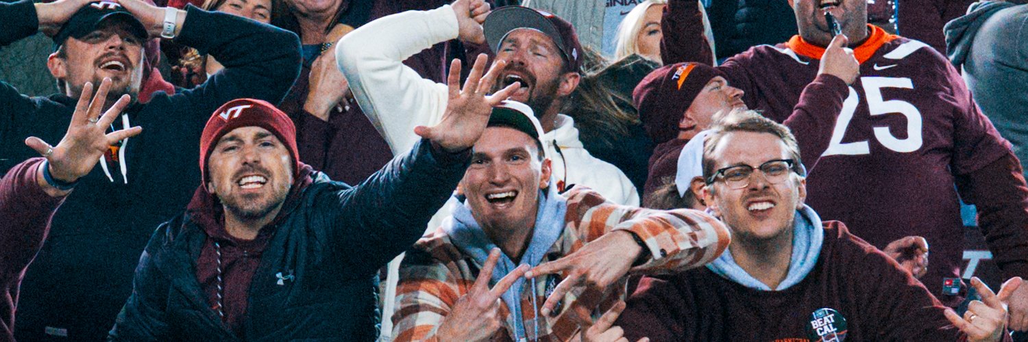 Two Deep Podcast🎙🦃🏈🍻's banner