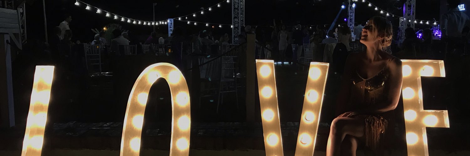 Mervece👸🏼's banner