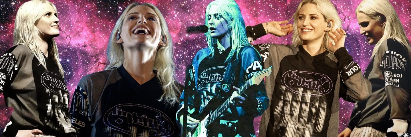 ♀♀ ⚢ ✵'s banner