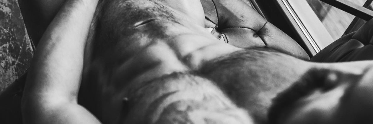 Alejandro Grey's banner