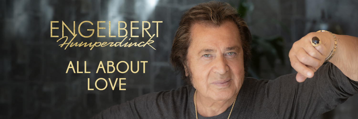 Engelbert Humperdinck's banner