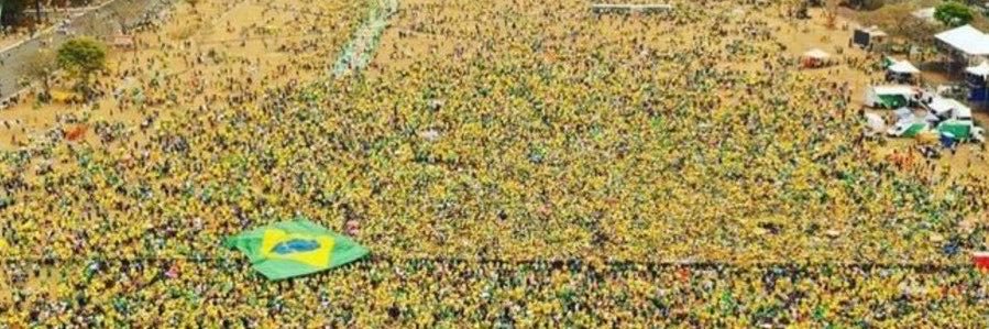 Isac Ferreira's banner