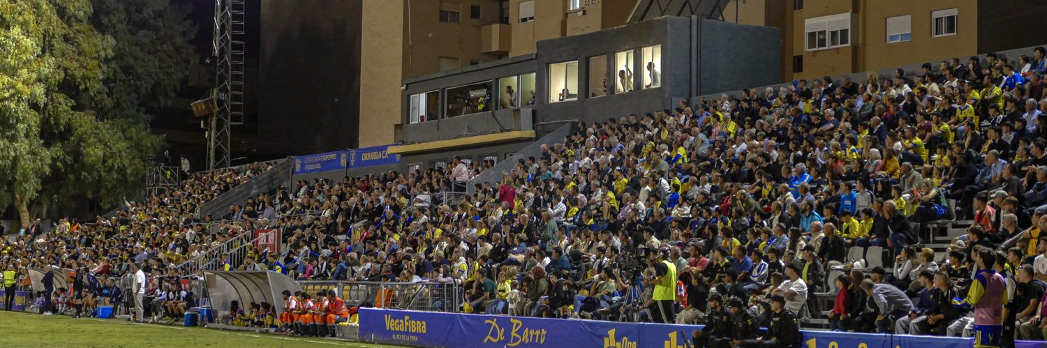 Orihuela C.F.'s banner