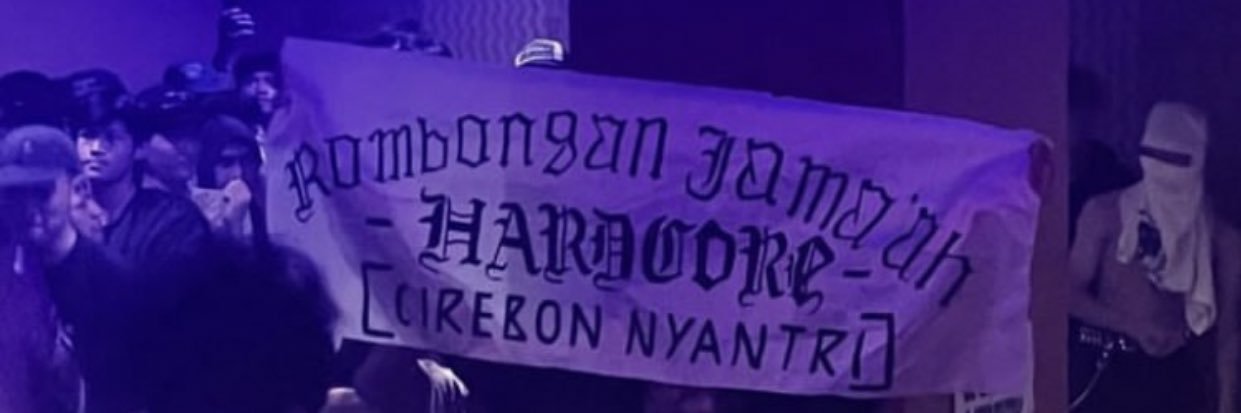XLARTANIST's banner