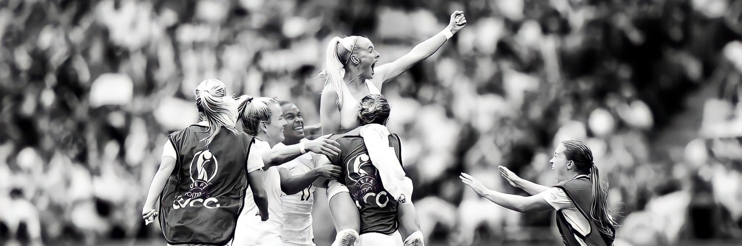 Chloe's banner
