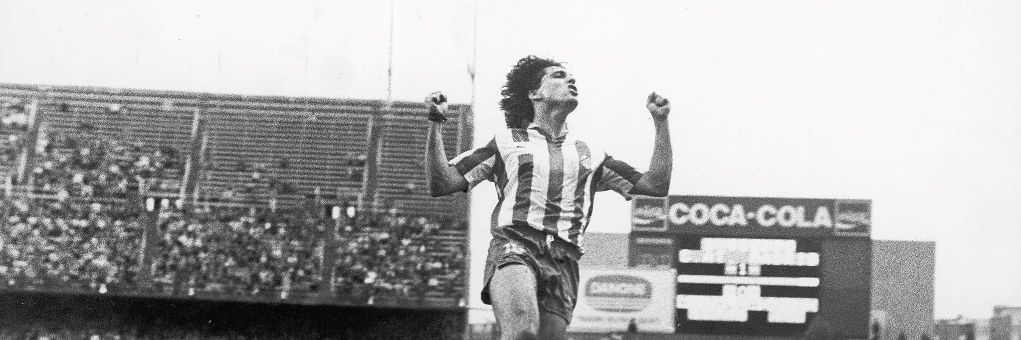 Paulo Futre's banner