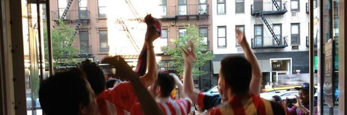 Peña Atleti New York's banner