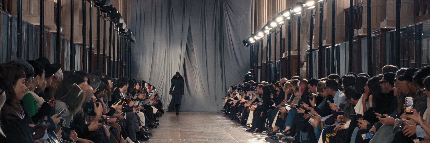 LANVIN's banner