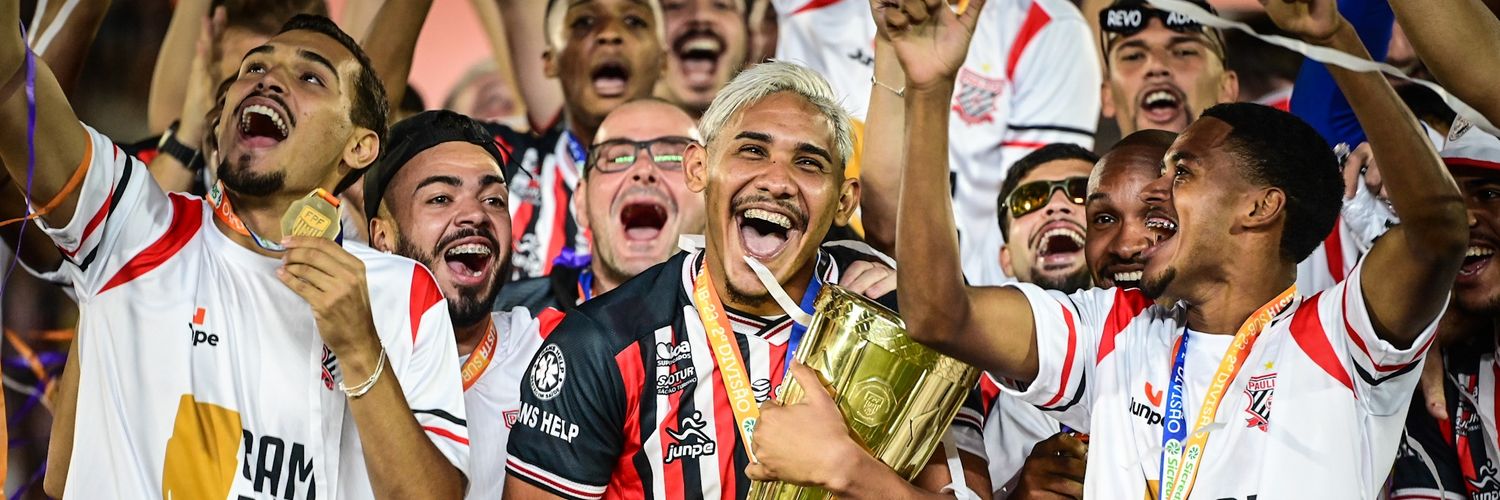 Paulista Futebol Clube's banner