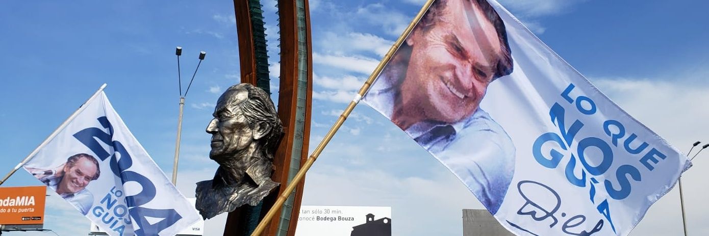 Alvaro Viviano's banner