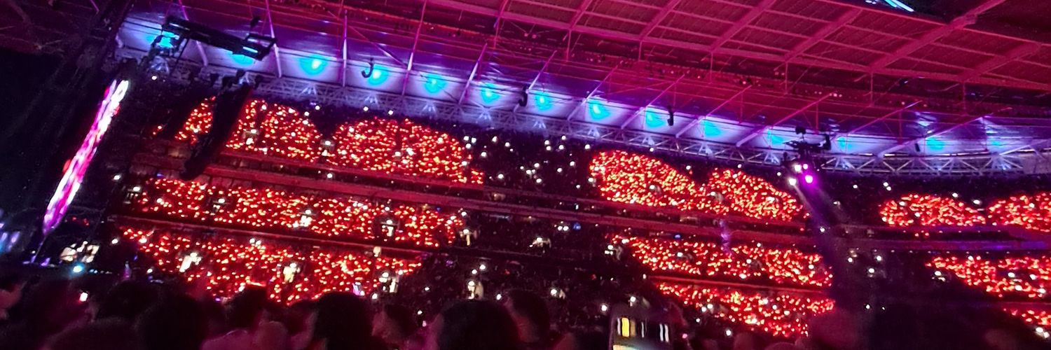 Penny 🌙's banner