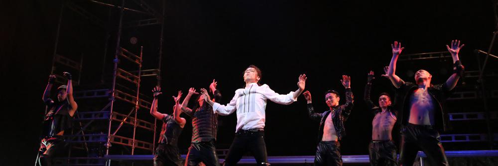 中川晃教's banner