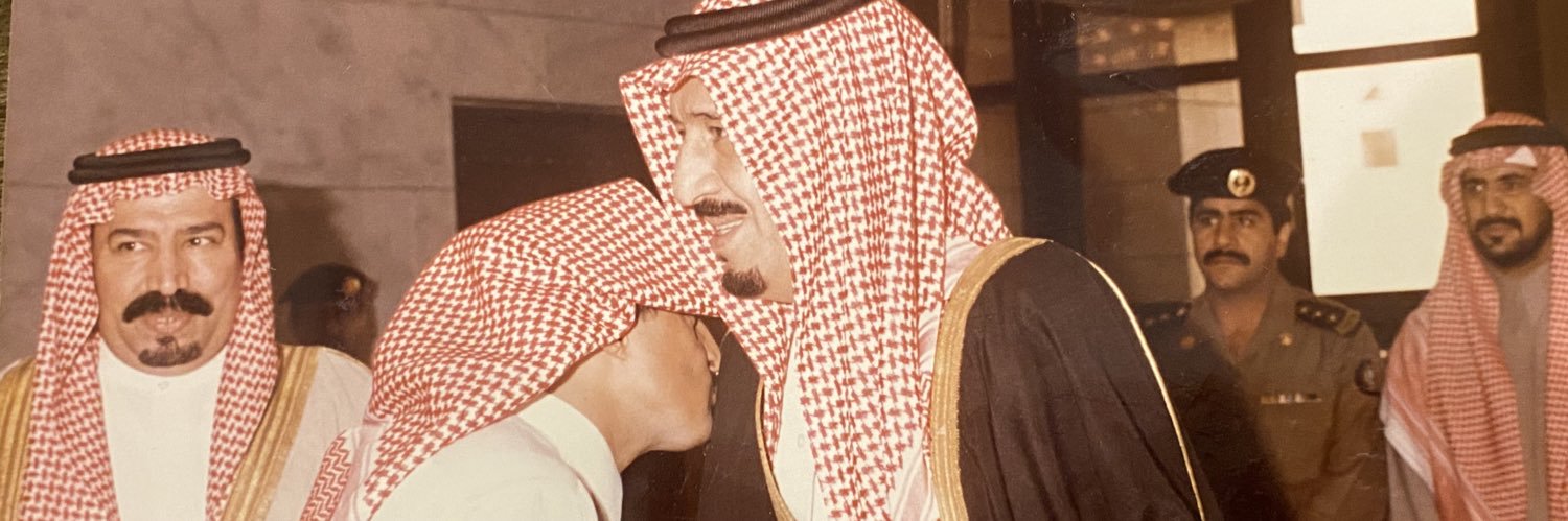 عبدالعزيز العودة's banner