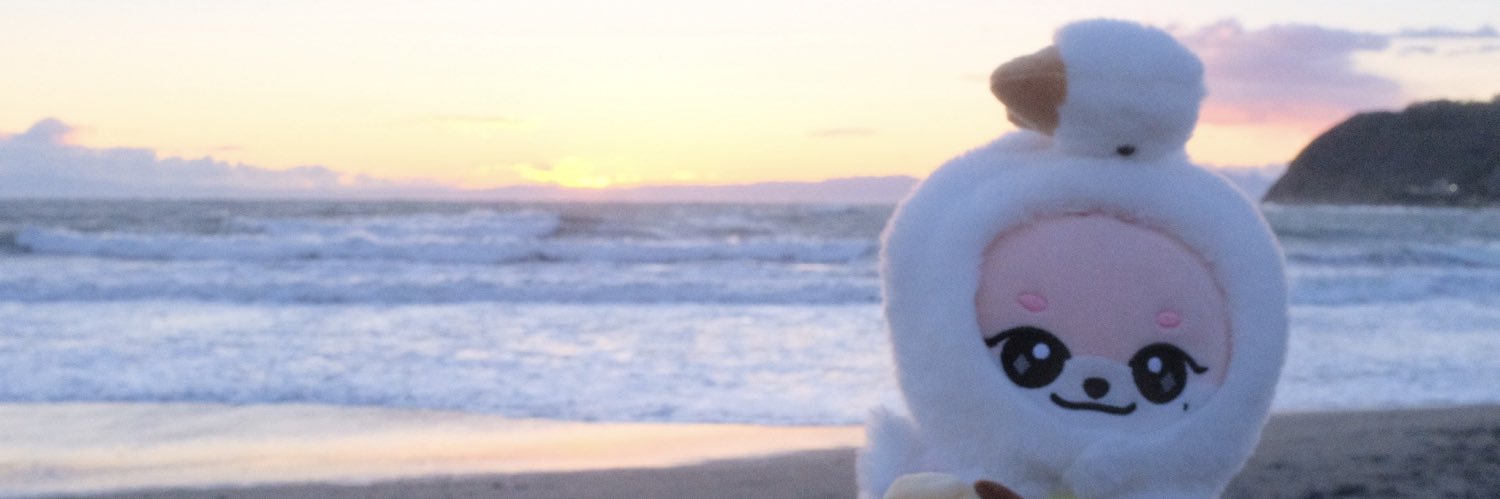 𝘣𝘢𝘭𝘢𝘯𝘤𝘪𝘵𝘺's banner