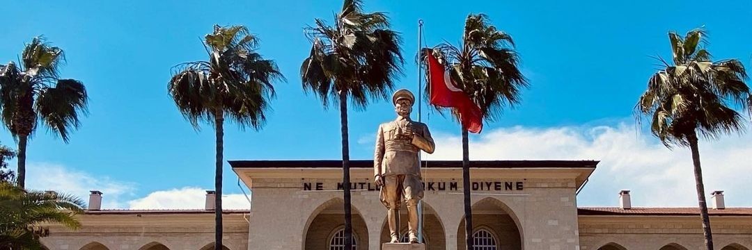 Visit Mersin 🇹🇷's banner