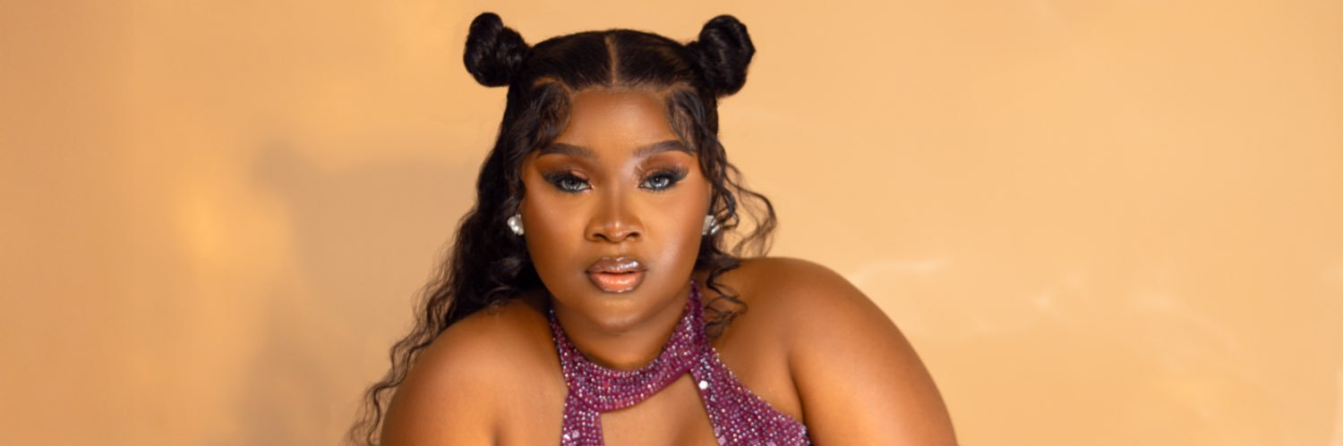 Eniola Firefly 💵🦋🌼👅's banner