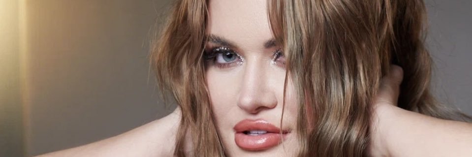 Olyria Roy's banner