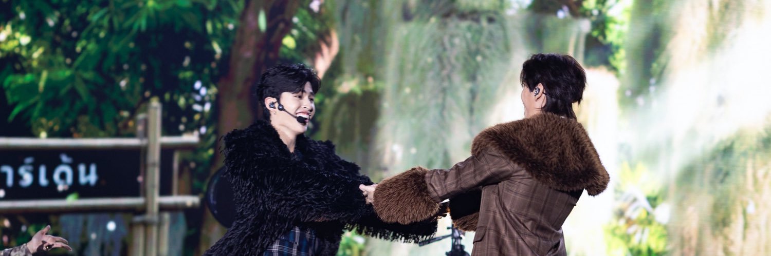 julie 🌱 จูลี่'s banner